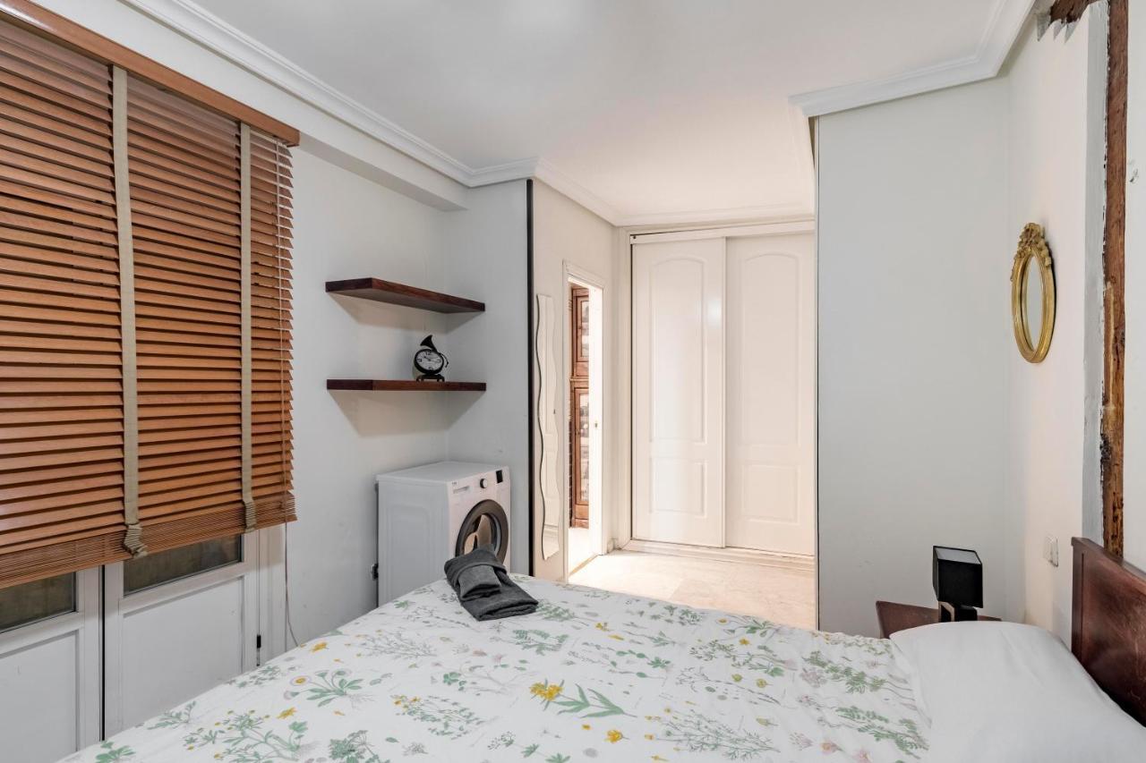 Apartament Plaza Sant' Ana, Casco Historico Madryt Zewnętrze zdjęcie