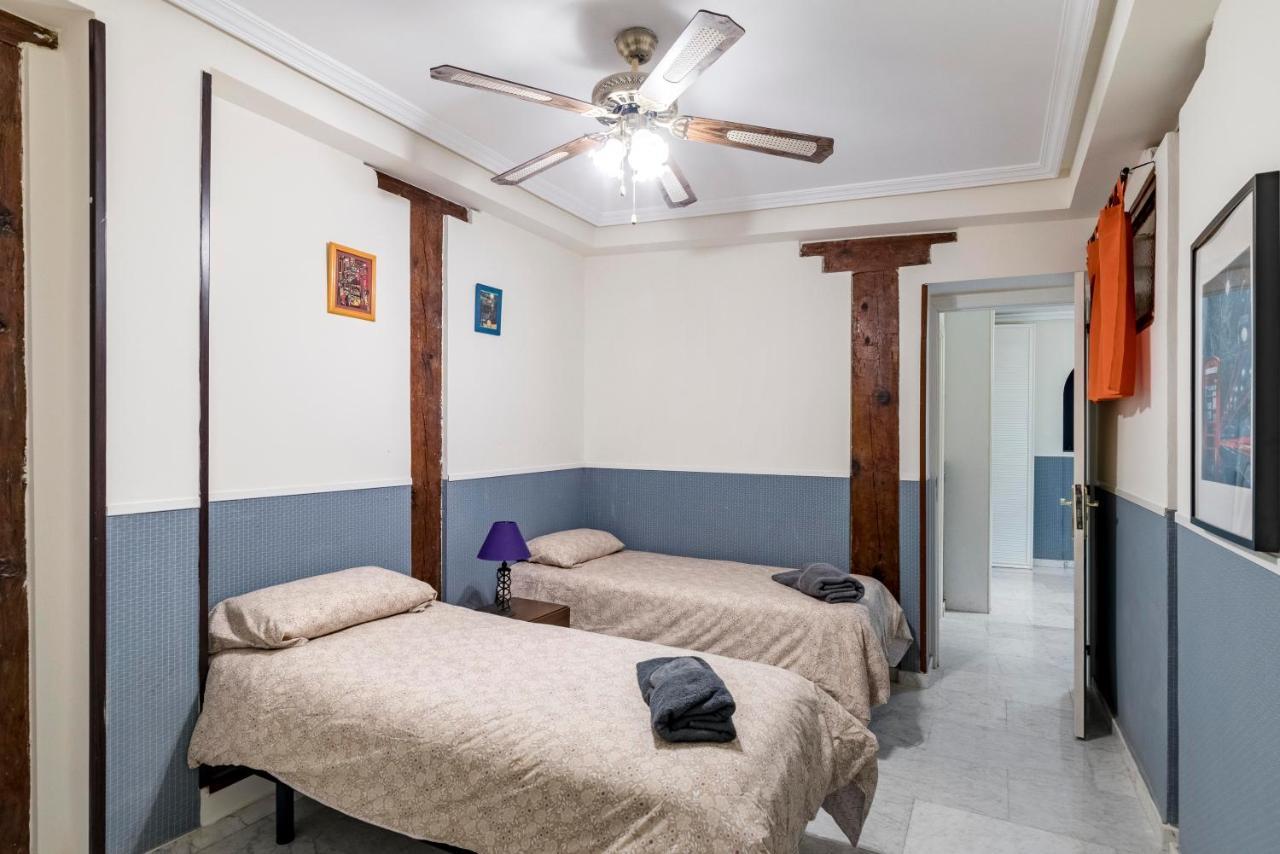 Apartament Plaza Sant' Ana, Casco Historico Madryt Zewnętrze zdjęcie